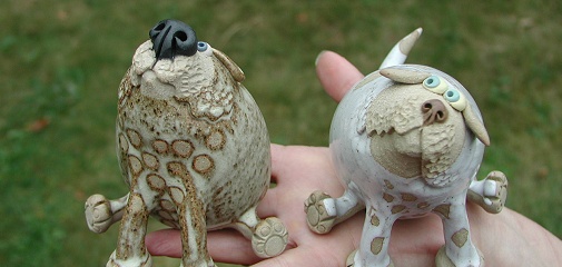  pottery dogs 