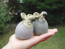 Collectable Miniature Pottery Church Mouse 