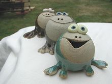  Collectable Miniature Pottery Frog 