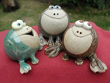  Collectable Miniature Pottery Frog 