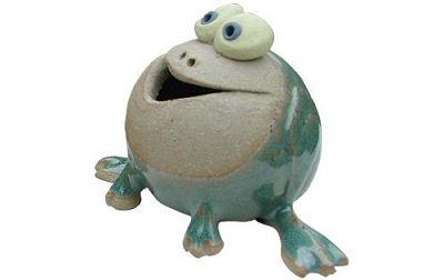  Collectable Miniature Pottery Frog 