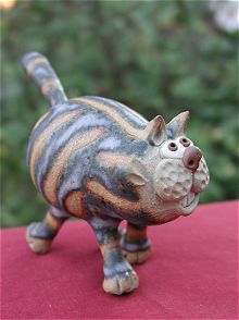  Collectable Miniature Pottery Leggy Cat - standing 