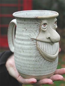  Face Mug - pint smiling 