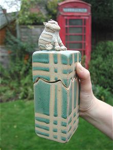  Pottery Animal Box 