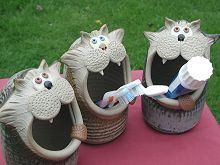  Cat Toothbrush Holder 