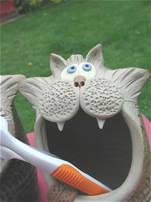  Cat Toothbrush Holder 